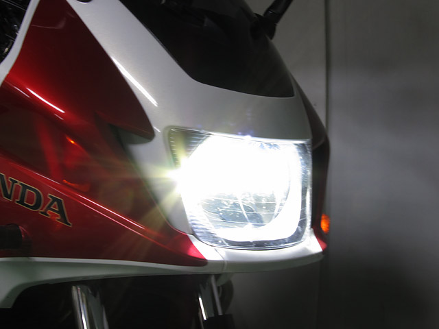 Lbシリーズ 12vバイク用 Ledヘッドライトバルブ 取付け例 株式会社 プロテック